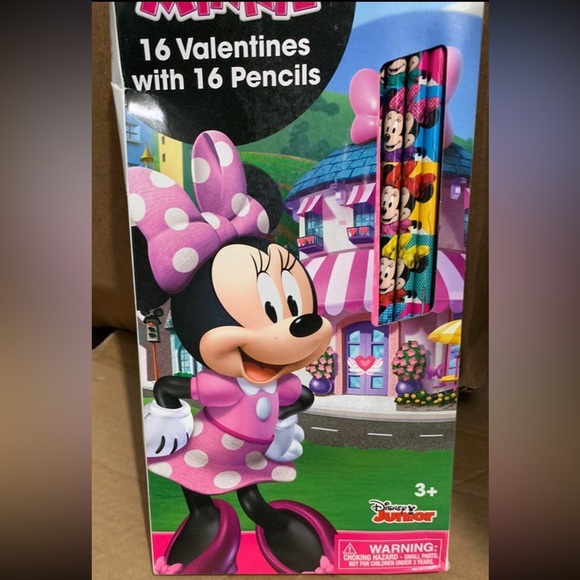 💕 Disney Junior Minnie Mouse Valentine's Day Cards 💕 - Picture 4 of 6